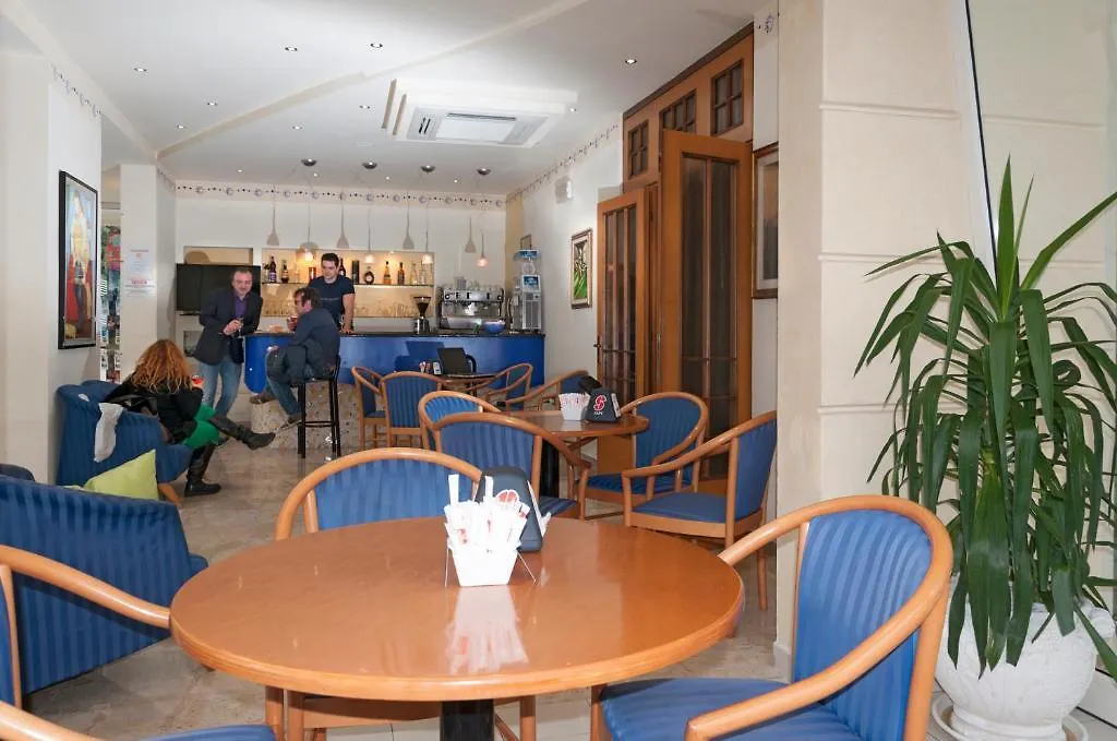 Hotel Ave Rimini